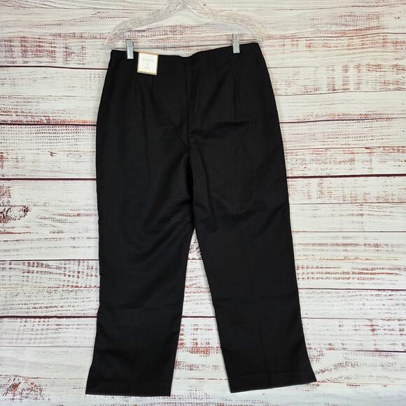 Chico's Serene Stretch Black Crop Pants Sz 1X Side Zip Slit The Ultimate Fit NWT - Picture 1 of 13